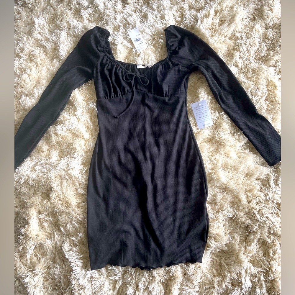 Black dress • BRAND NEW​​​